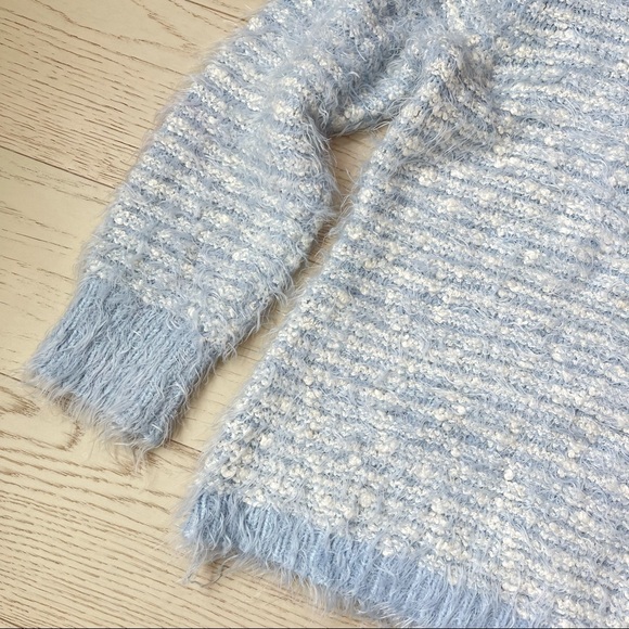 Forever 21 Pastel Powder Blue Super Soft Striped Fuzzy Eyelash Pullover Sweater - Picture 4 of 9